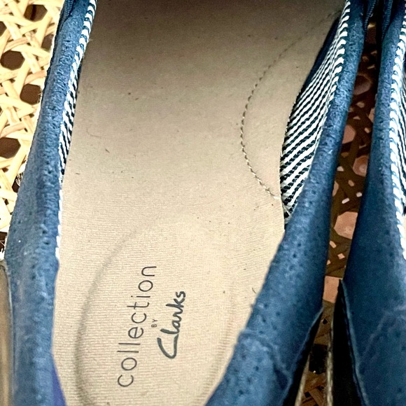 Clarks Women’s Leather Slip-Ons NWOB - Picture 4 of 9